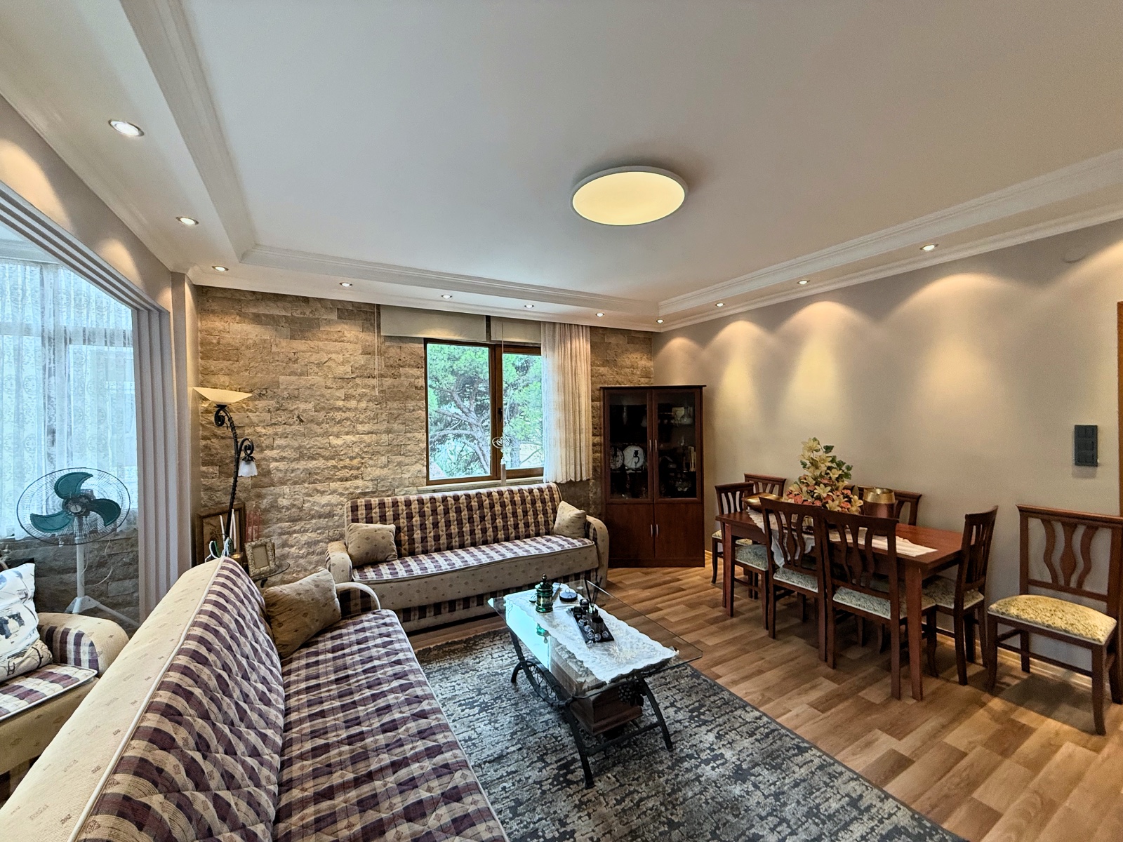 Şenevler Eşyalı · Kiralık 2+1 Daire · Tarabya · fotoğraf 2