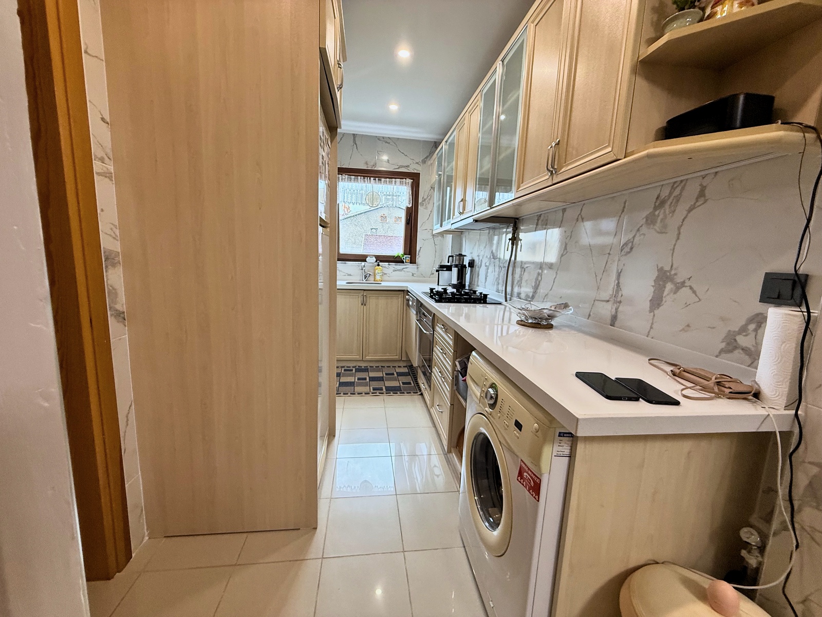 Şenevler Eşyalı · Kiralık 2+1 Daire · Tarabya · fotoğraf 12