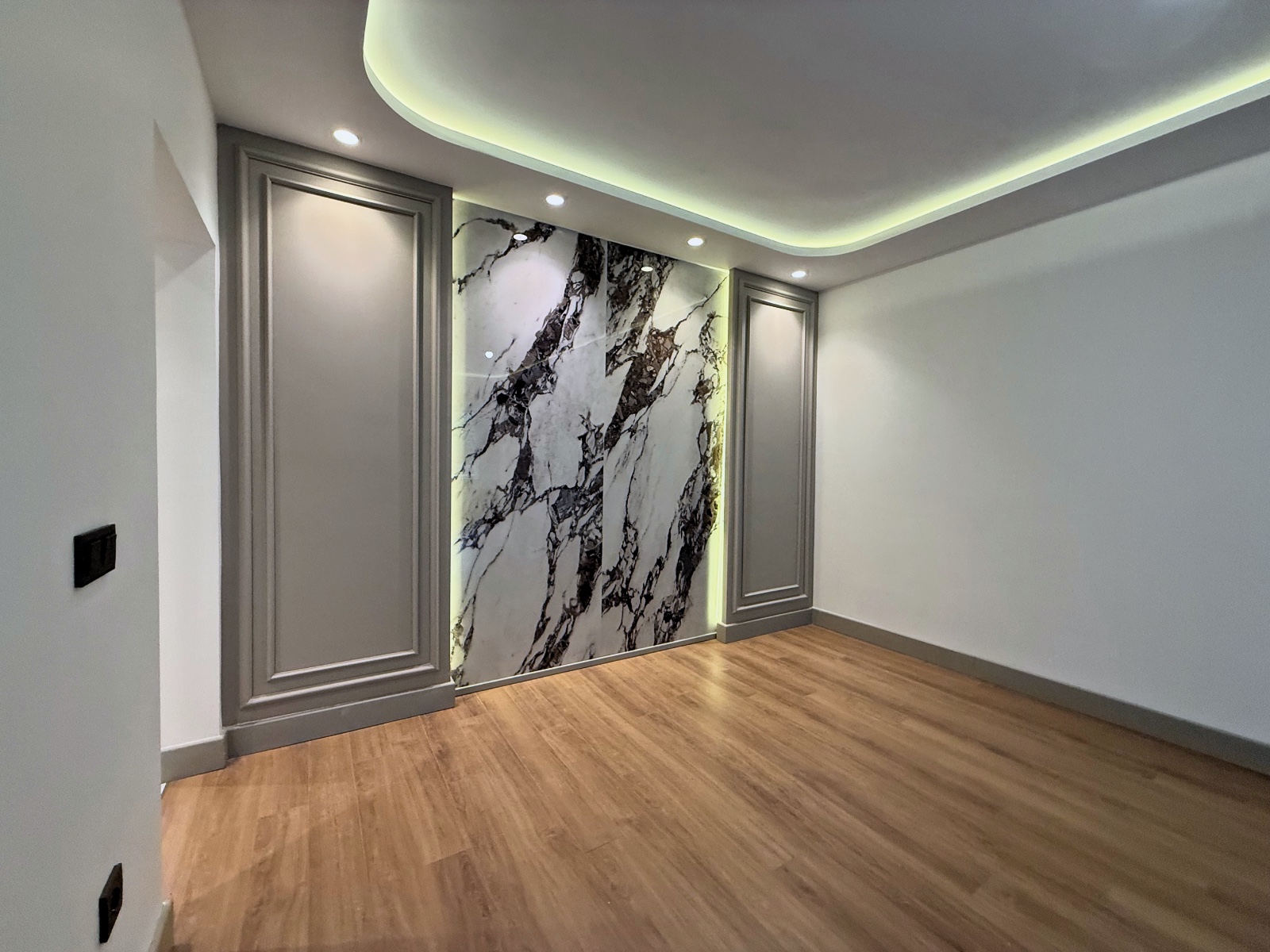 İstinye Boğaziçi sitesi D Blokları · For sale 3+1 Apartment · İstinye · photo 2
