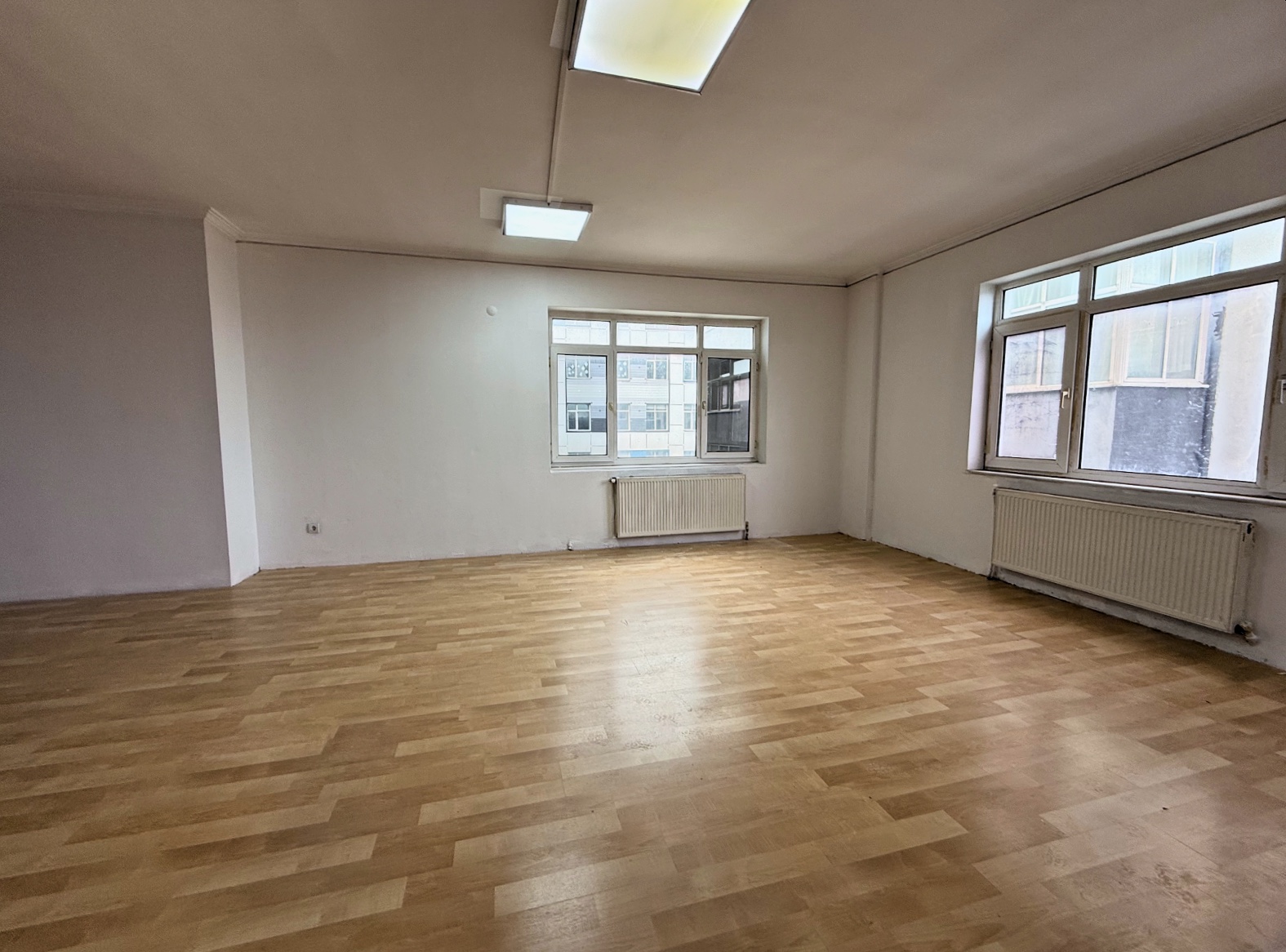 Tarabya yıldız koleji karşısında Ofis · Kiralık Ofis · Yeniköy · fotoğraf 7